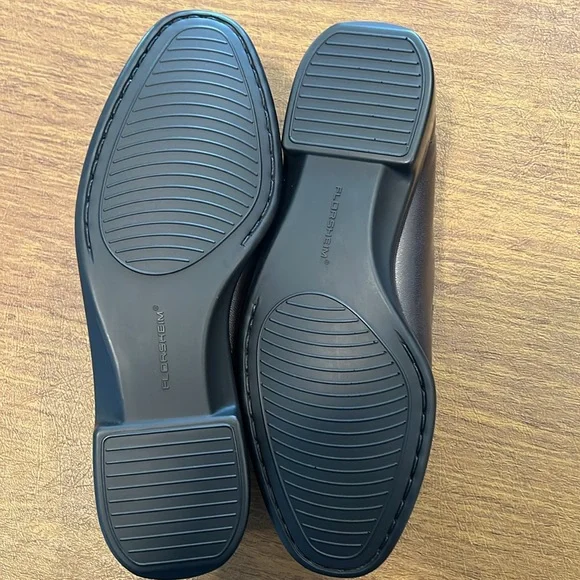 Florsheim Riva Men’s Slip-On Shoes - Picture 4 of 9